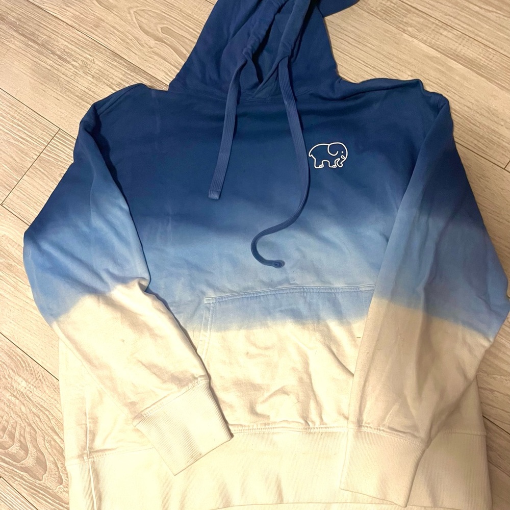 Ivory Ella Hooded sweatshirt sz Med